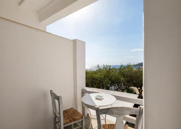 Baybees Sea View Платис Ялос