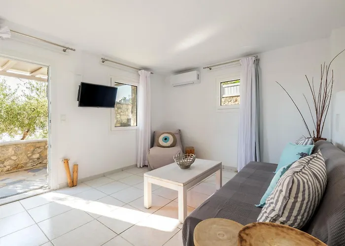 Апартаменты Baybees Sea View Платис Ялос