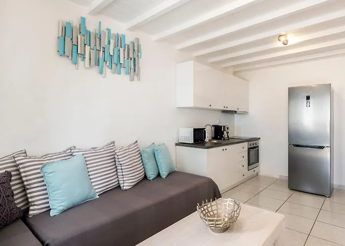 Апартаменты Baybees Sea View Платис Ялос